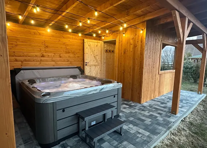 Willa Hrobacza Spa Feriehus *